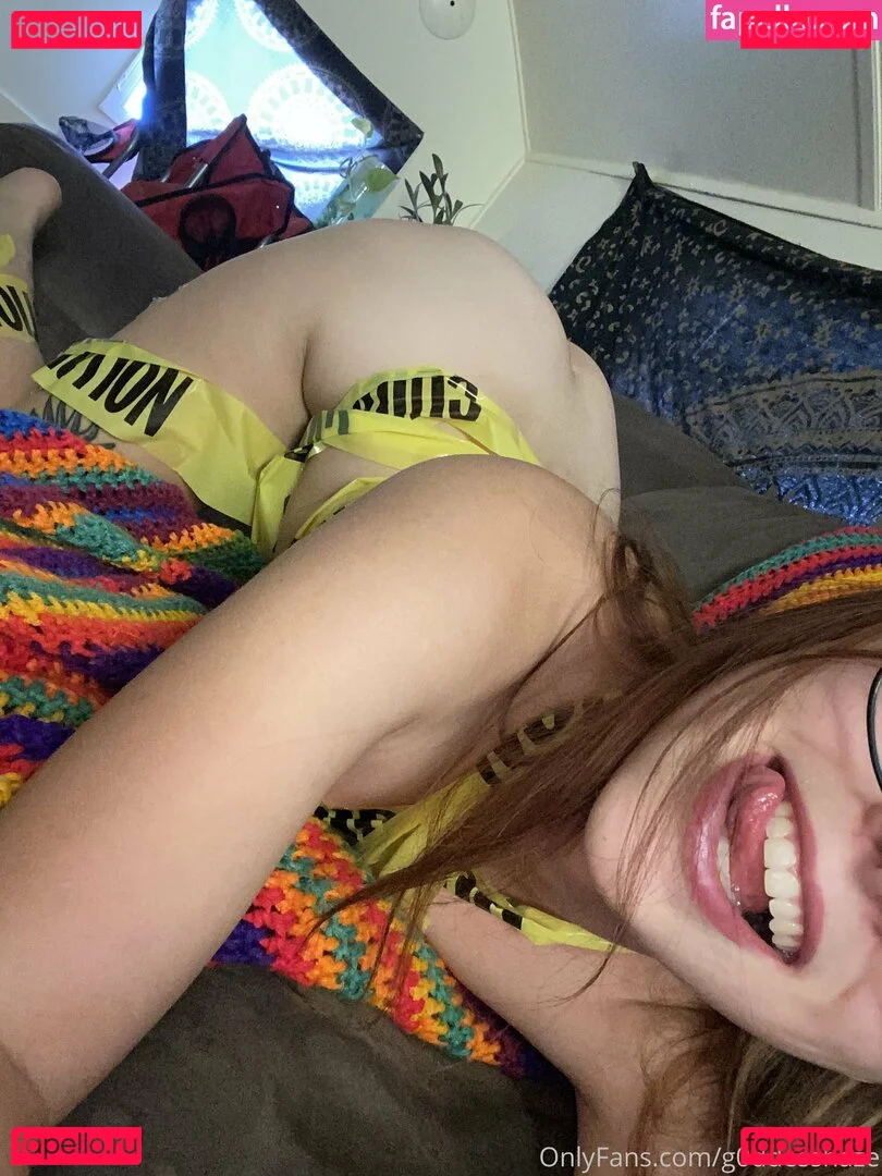 g0ddesshaze Onlyfans Photo Gallery 