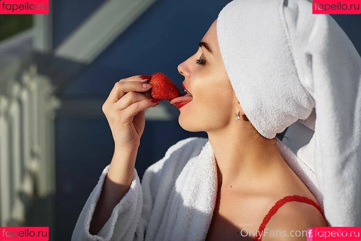 berryrita Onlyfans Photo Gallery 