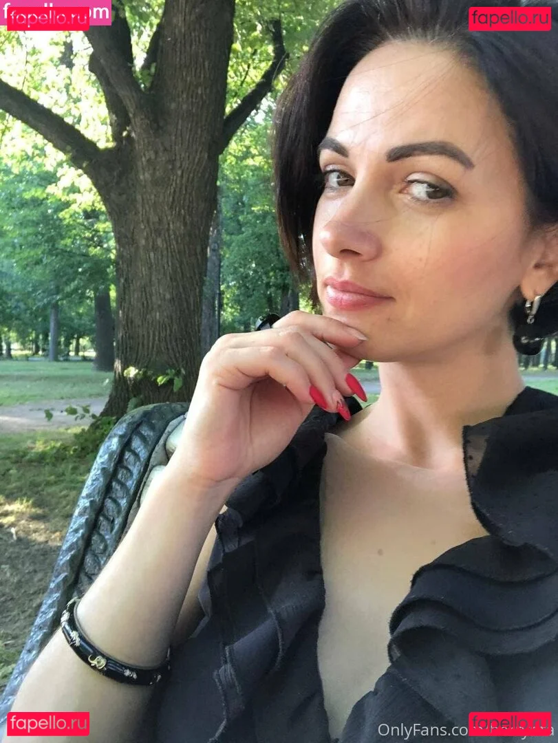 berryrita Onlyfans Photo Gallery 