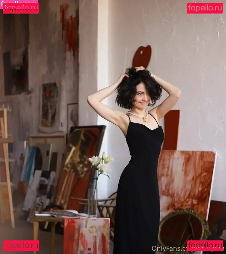 berryrita Onlyfans Photo Gallery 