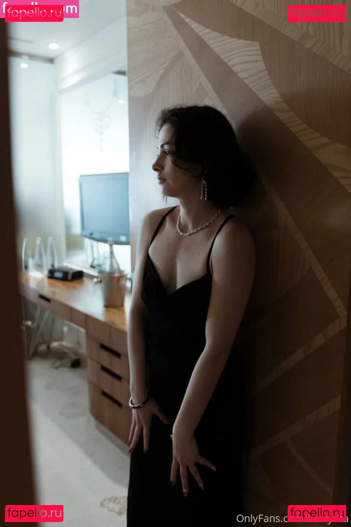 berryrita Onlyfans Photo Gallery 