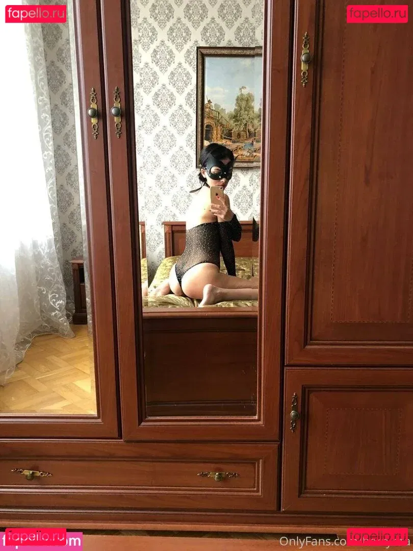 berryrita Onlyfans Photo Gallery 