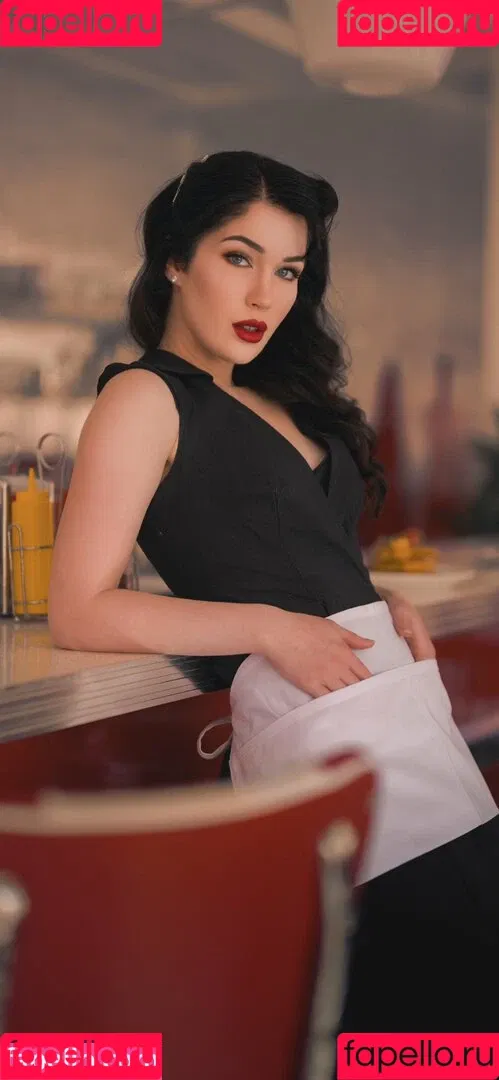 Evelyn Claire Onlyfans Photo Gallery 