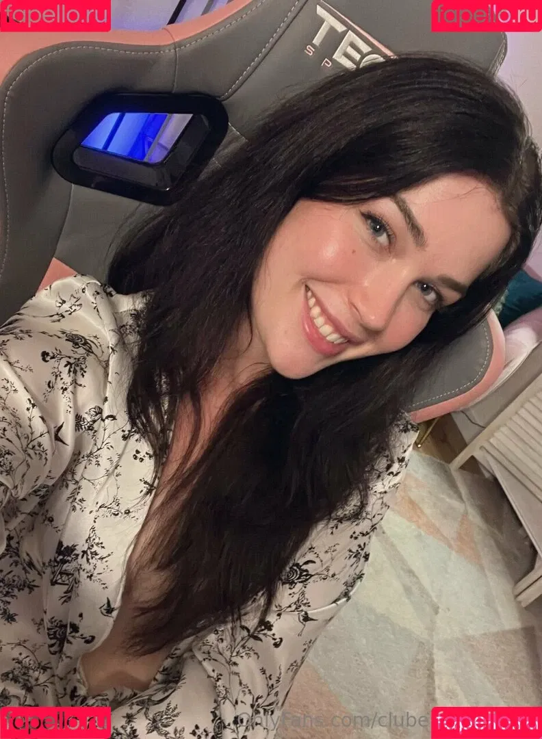 Evelyn Claire Onlyfans Photo Gallery 