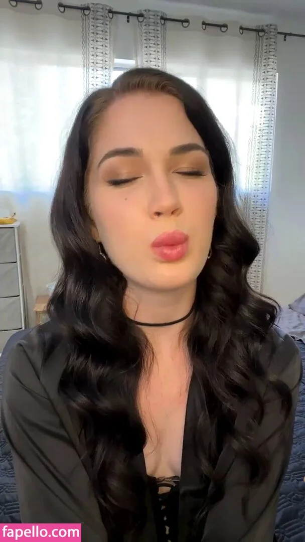 Evelyn Claire Onlyfans Photo Gallery 