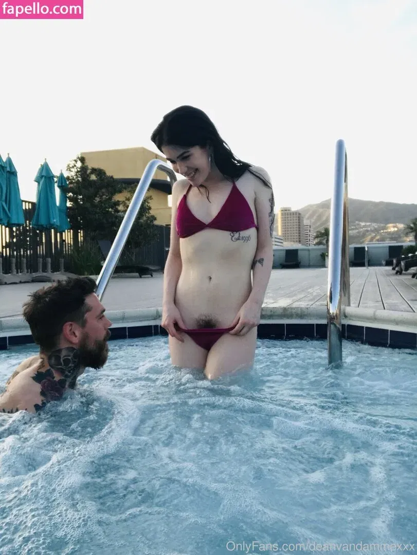 Evelyn Claire Onlyfans Photo Gallery 