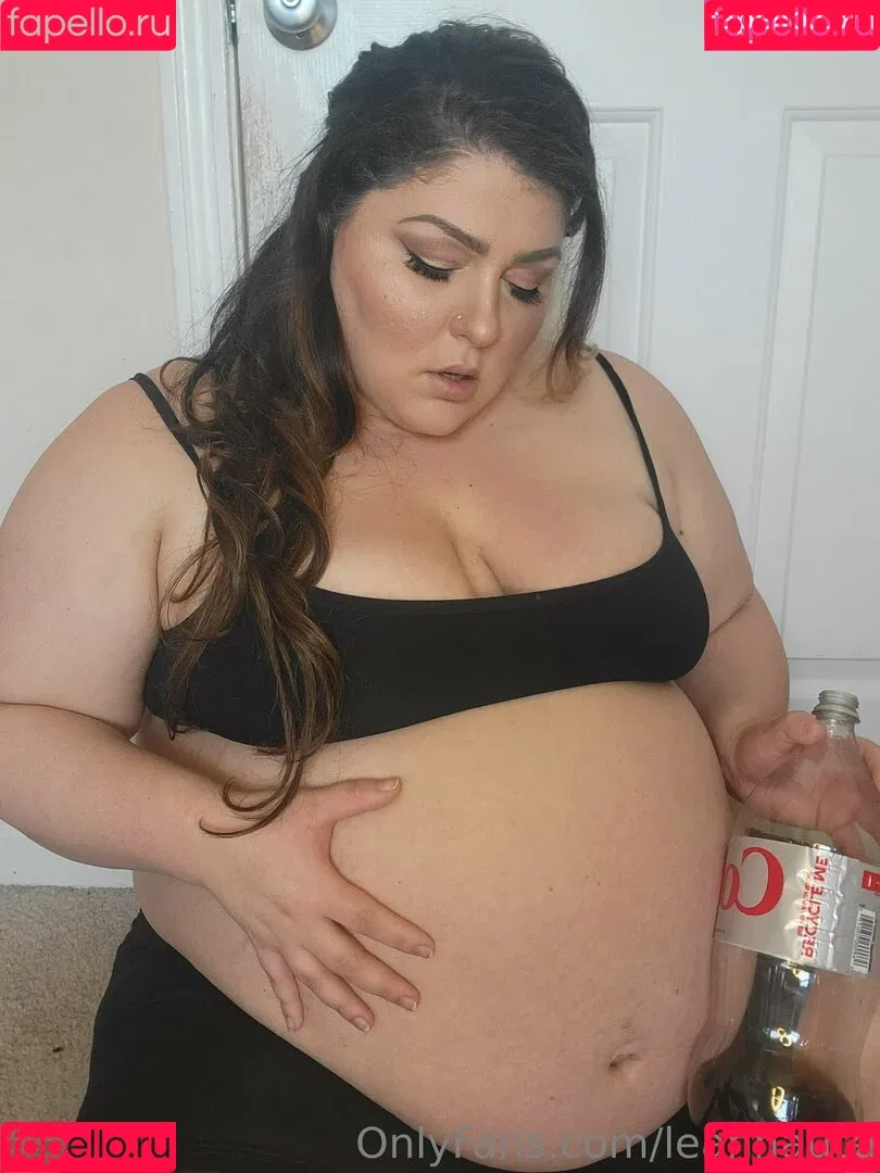 leahhaute Onlyfans Photo Gallery 