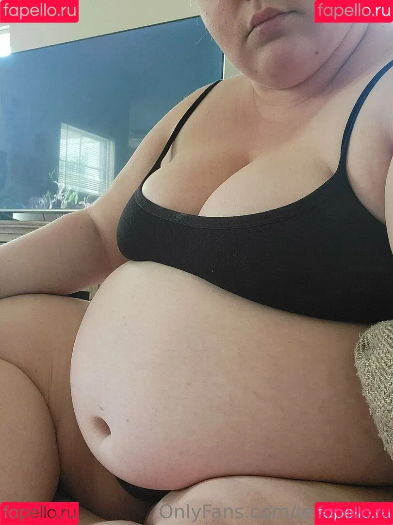 leahhaute Onlyfans Photo Gallery 