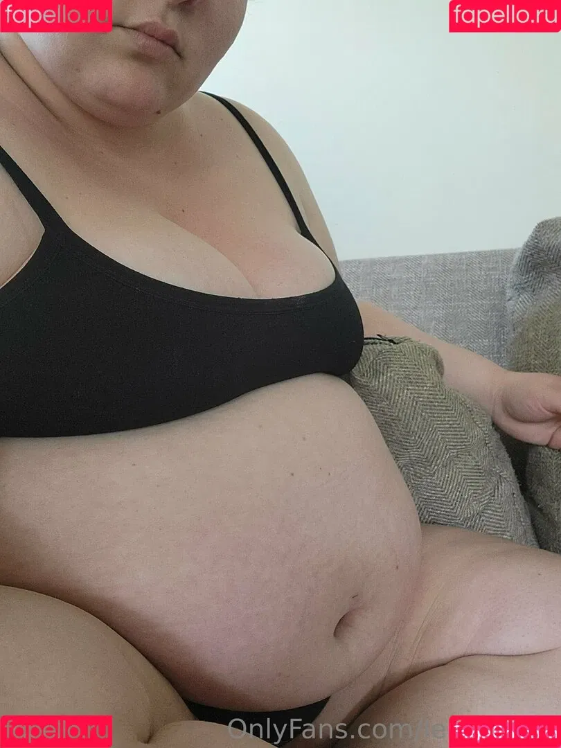 leahhaute Onlyfans Photo Gallery 