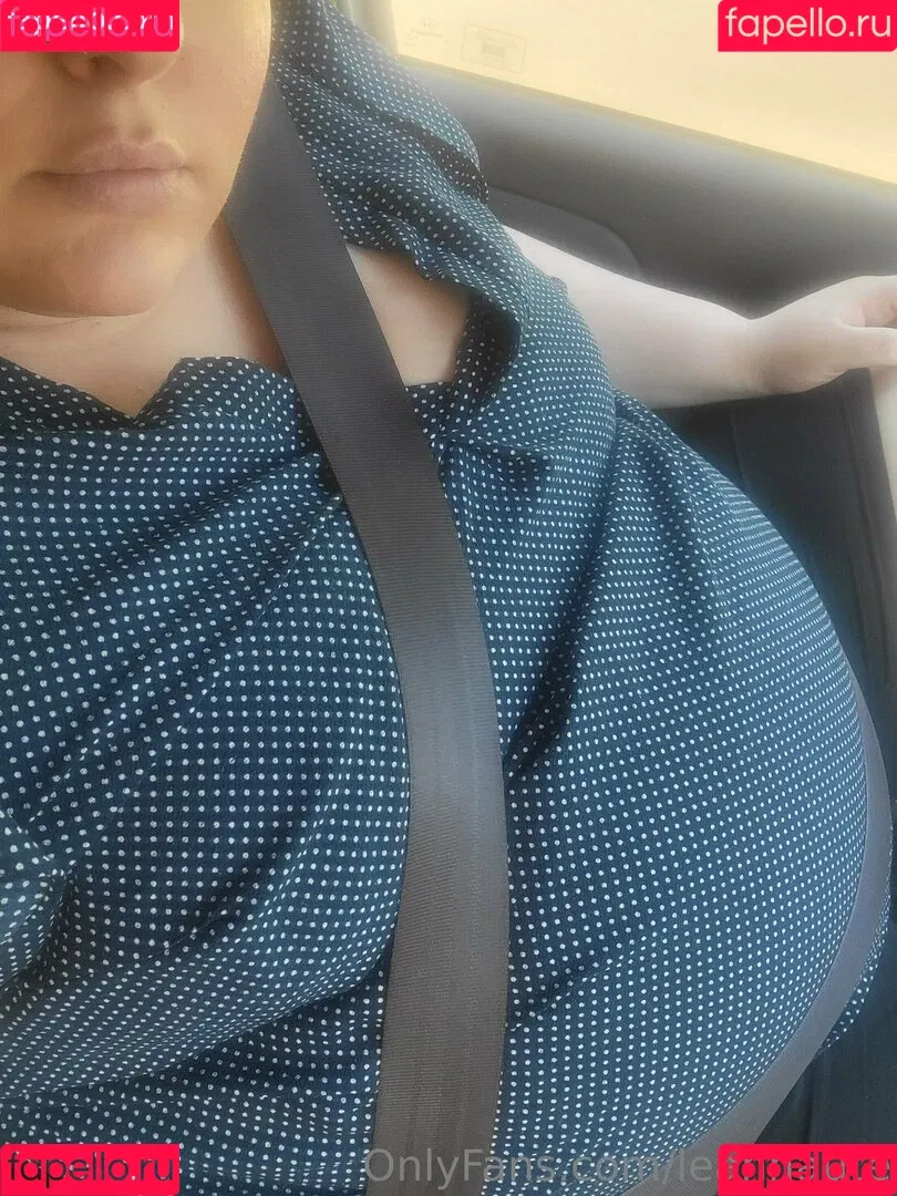 leahhaute Onlyfans Photo Gallery 