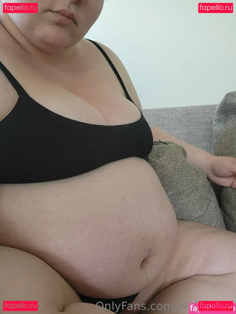 leahhaute Onlyfans Photo Gallery 