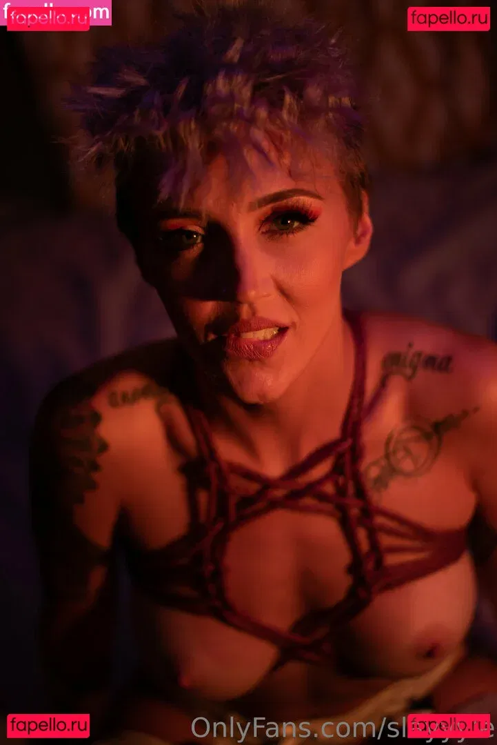 slayyyle Onlyfans Photo Gallery 