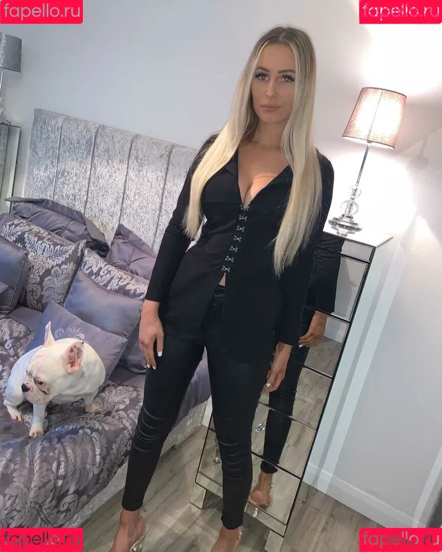 Faylee Oxenham Onlyfans Photo Gallery 