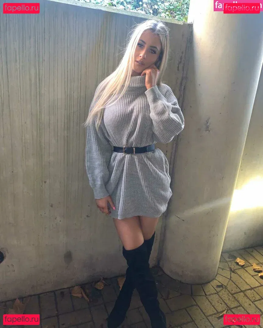 Faylee Oxenham Onlyfans Photo Gallery 