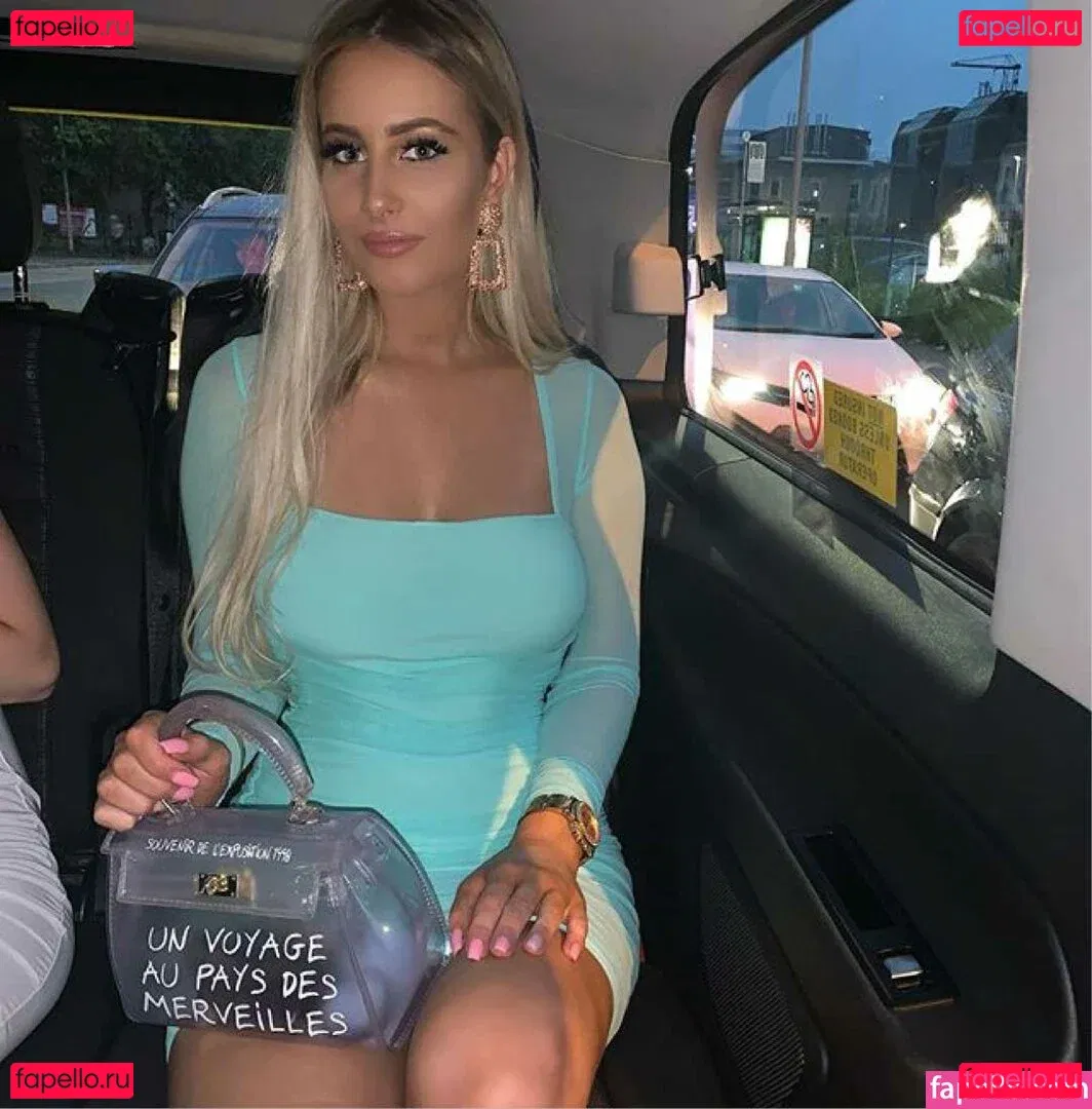 Faylee Oxenham Onlyfans Photo Gallery 