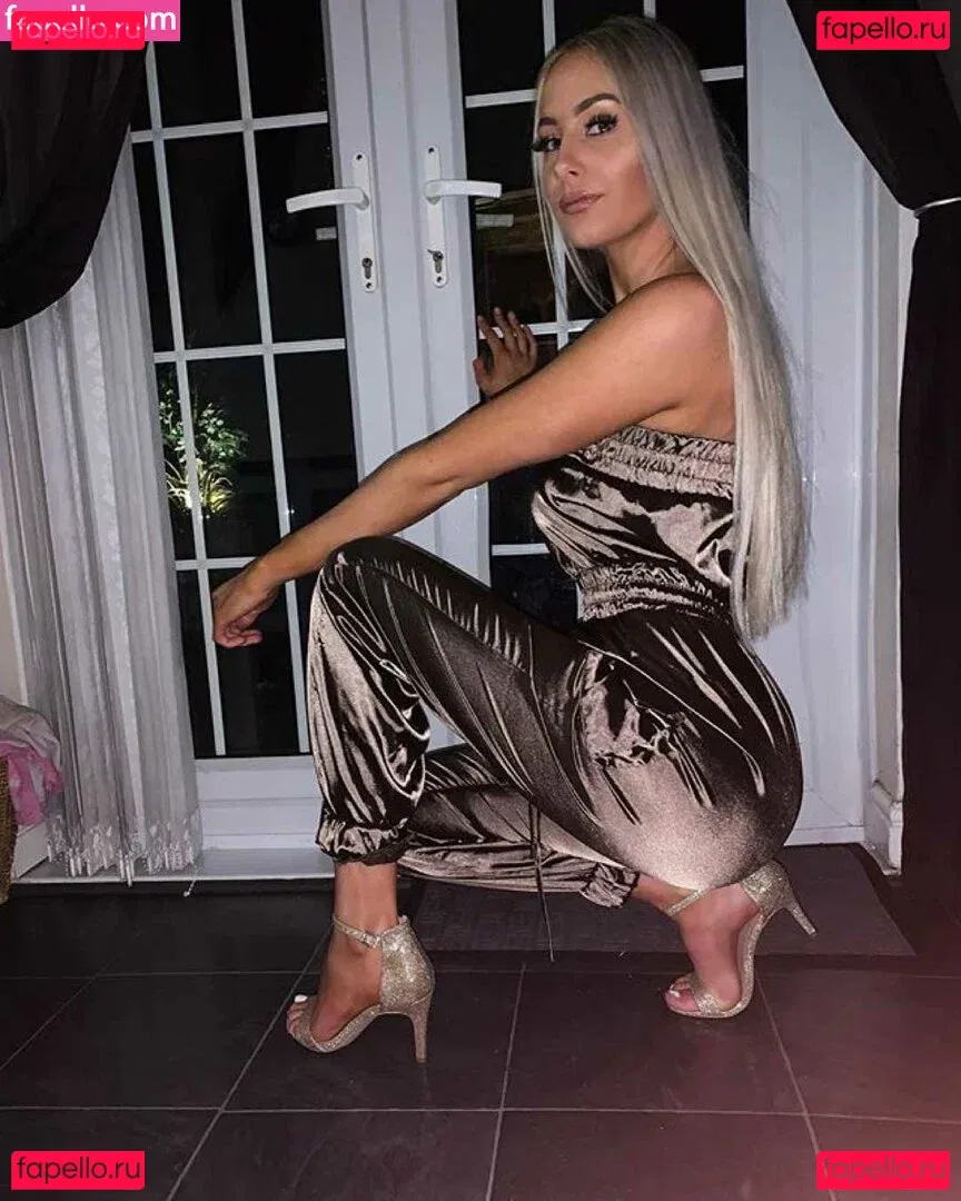 Faylee Oxenham Onlyfans Photo Gallery 