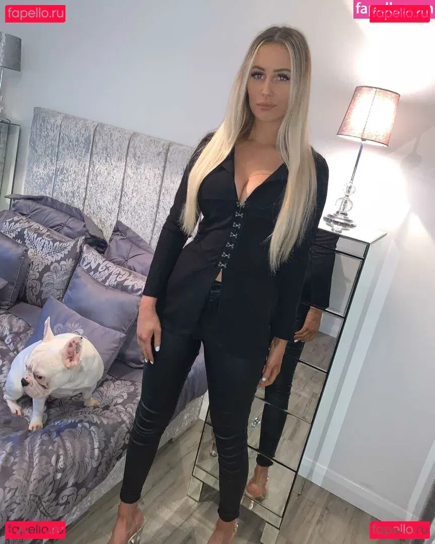 Faylee Oxenham Onlyfans Photo Gallery 