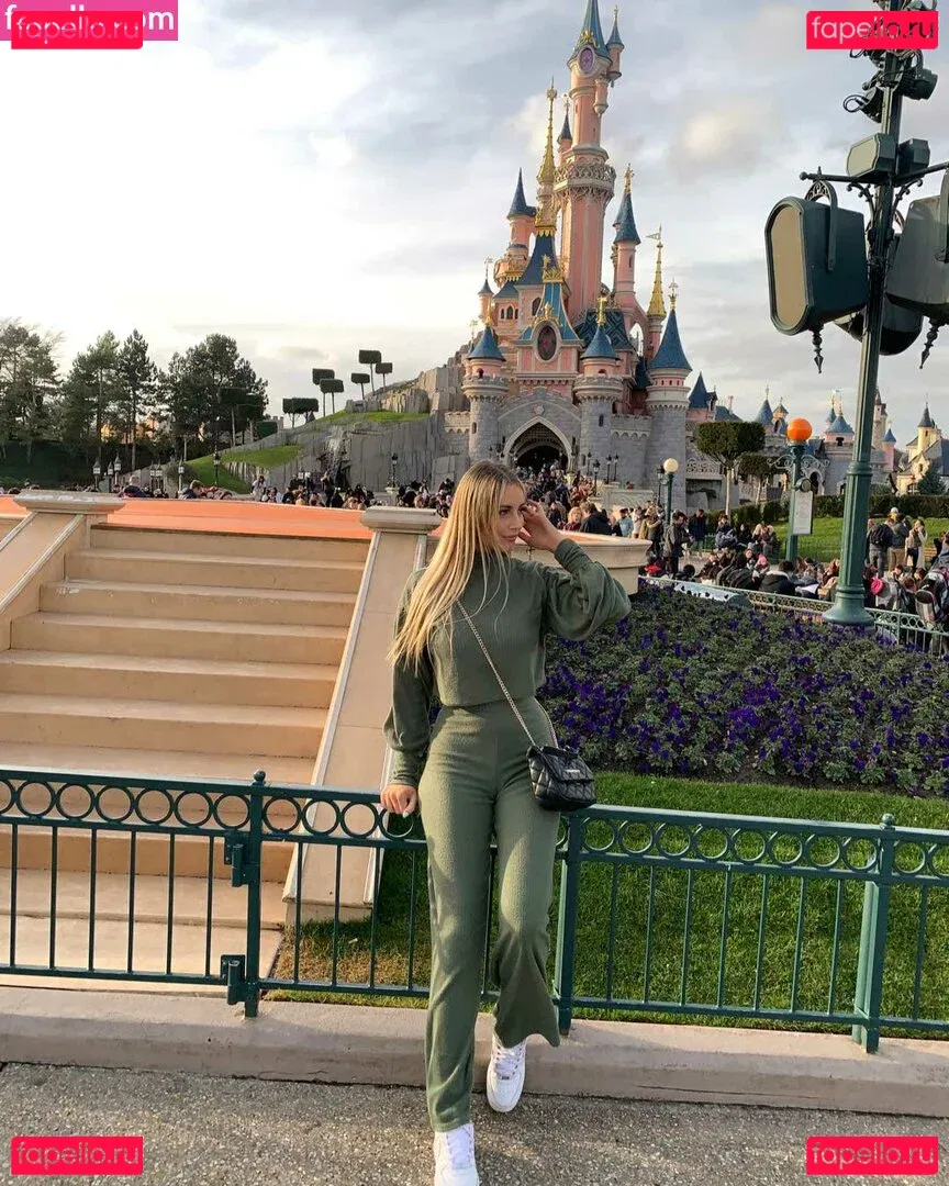 Faylee Oxenham Onlyfans Photo Gallery 