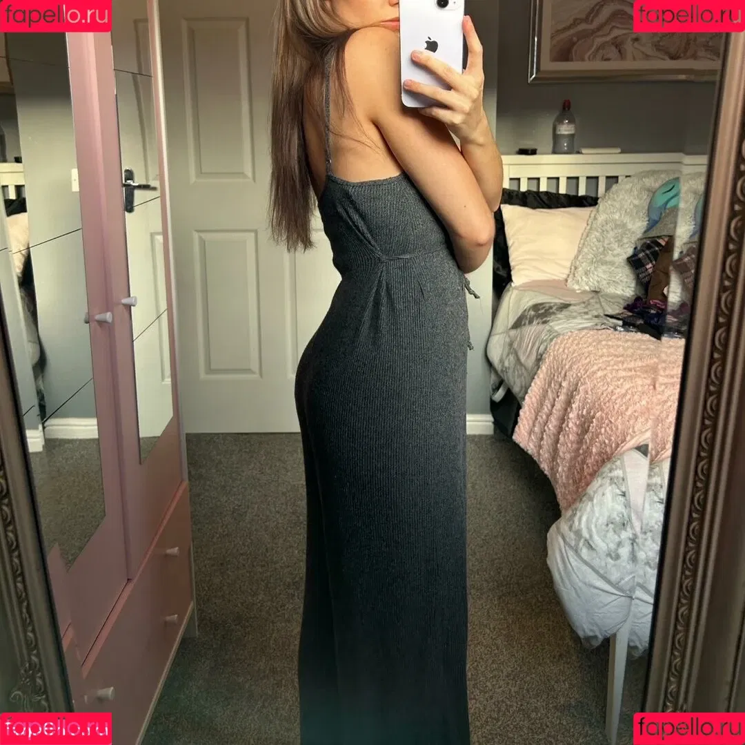 Natasha Kerr Onlyfans Photo Gallery 