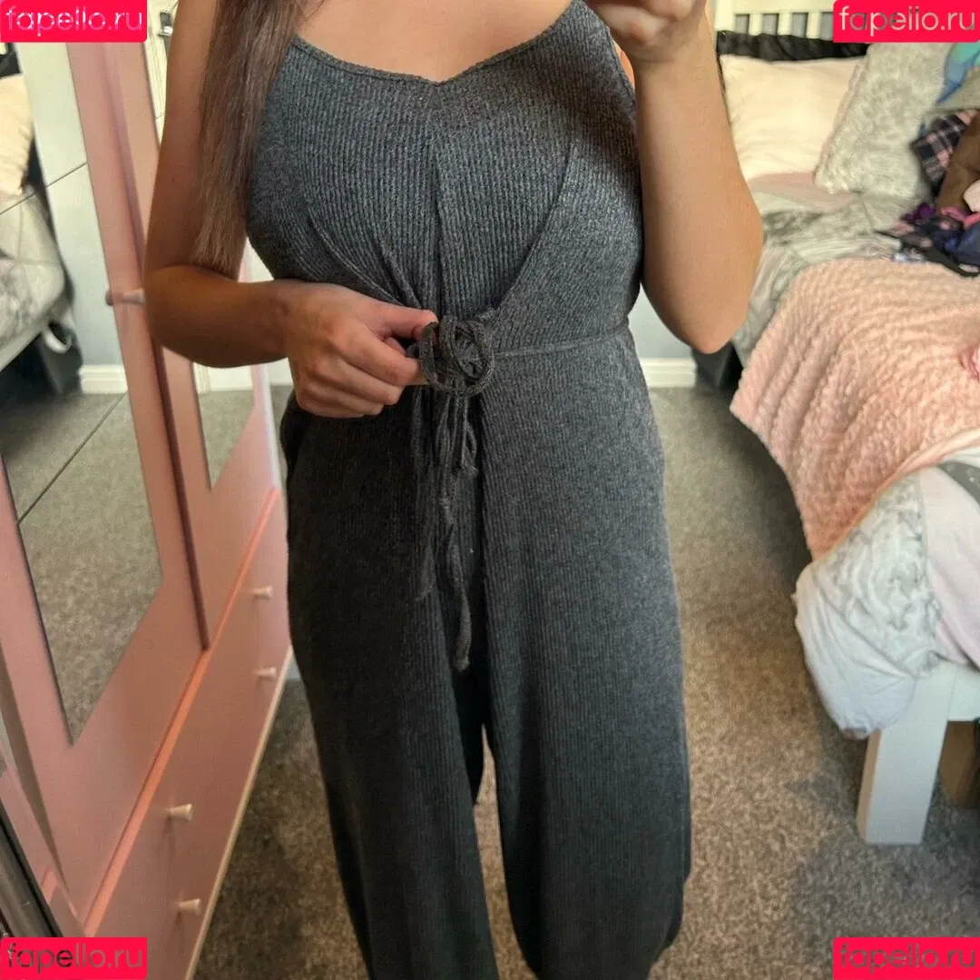 Natasha Kerr Onlyfans Photo Gallery 