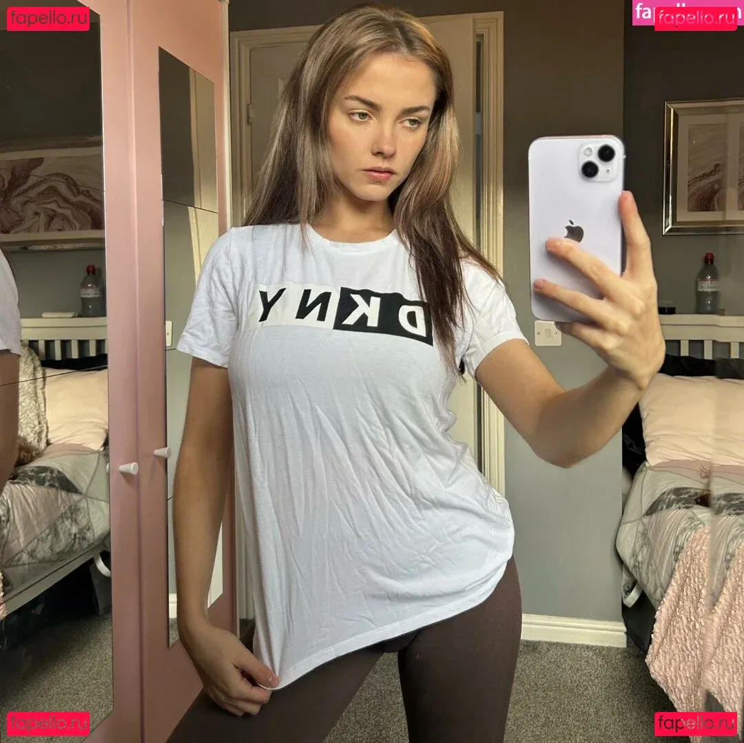 Natasha Kerr Onlyfans Photo Gallery 