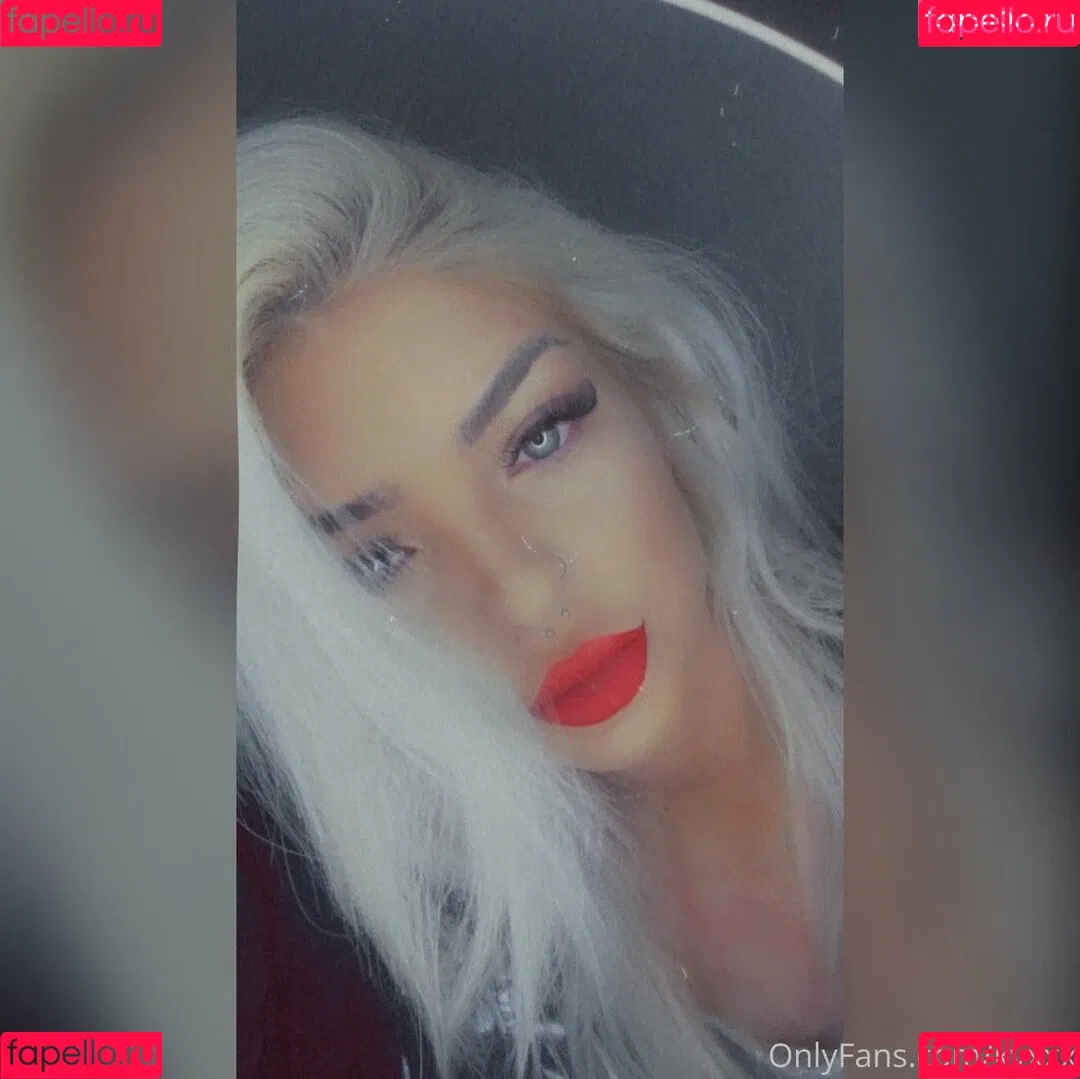 kyxxx Onlyfans Photo Gallery 