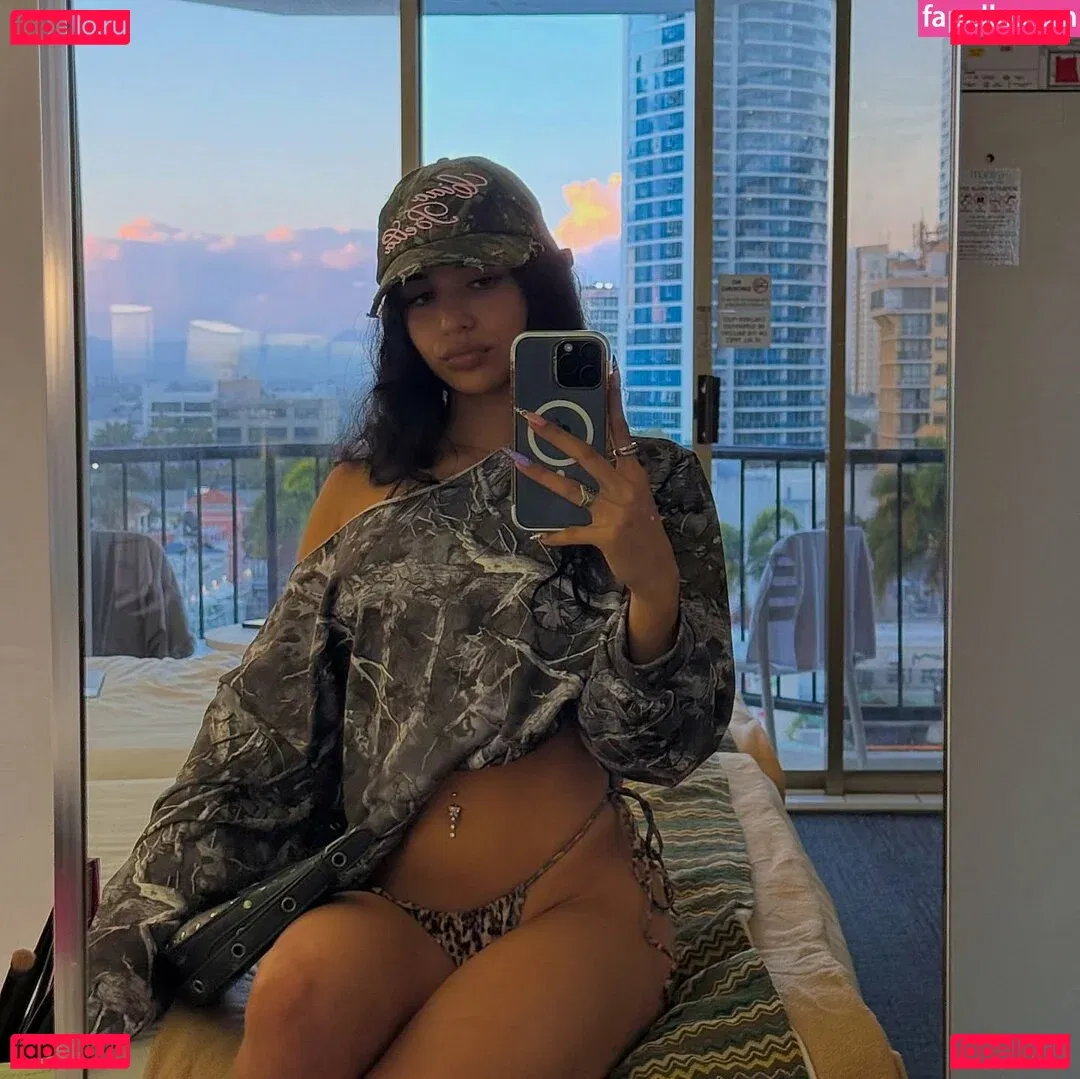 Kashya Thomas Onlyfans Photo Gallery 