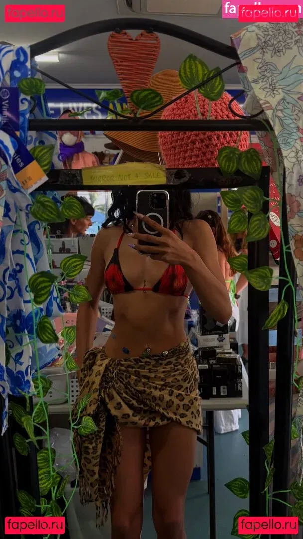 Kashya Thomas Onlyfans Photo Gallery 