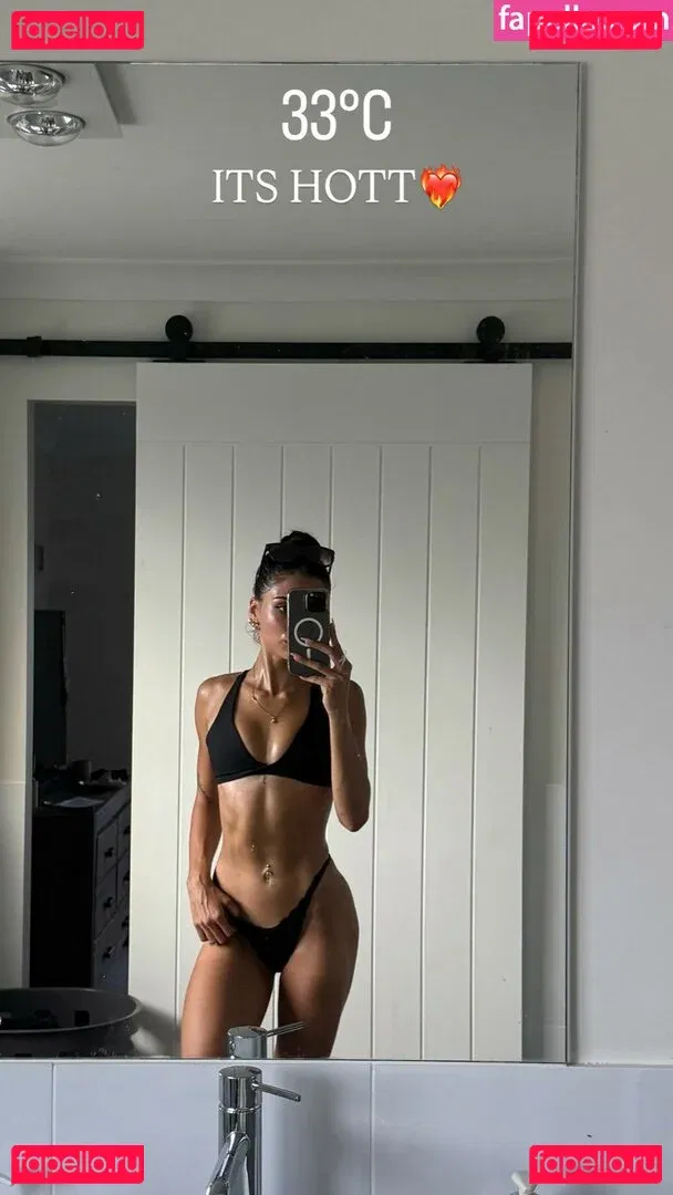 Kashya Thomas Onlyfans Photo Gallery 