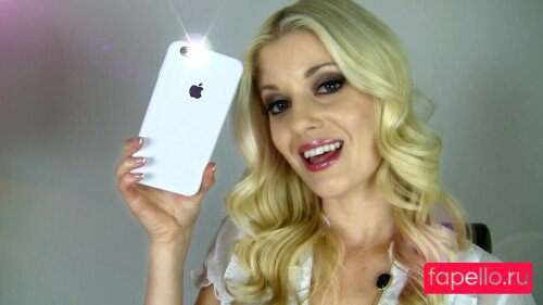 Charlotte Lacey Nude Onlyfans Photo 24