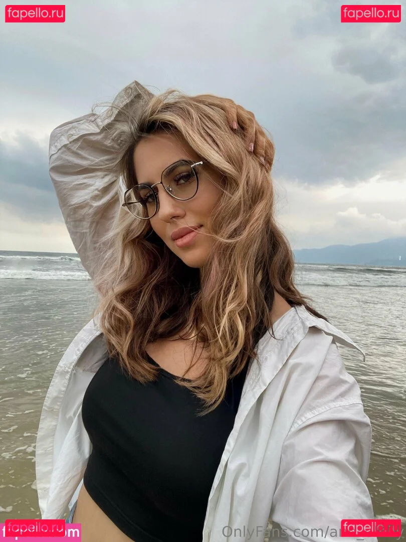 ann_emily Onlyfans Photo Gallery 