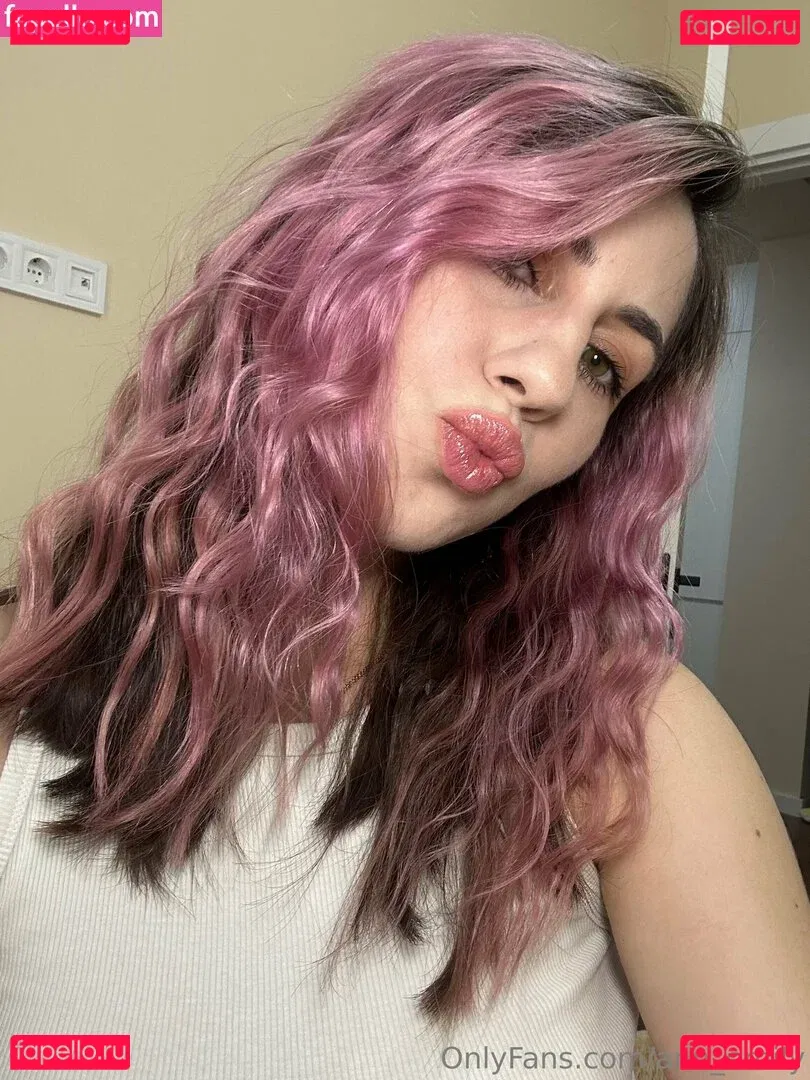 ann_emily Onlyfans Photo Gallery 