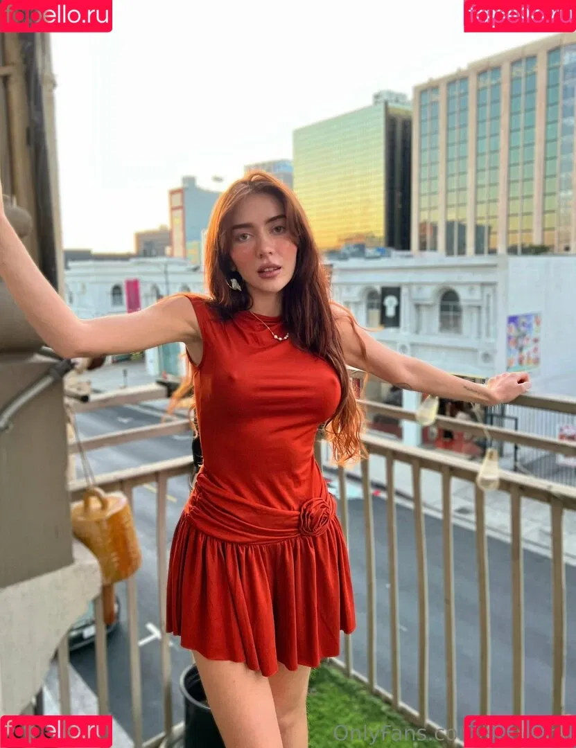 sooofina Onlyfans Photo Gallery 