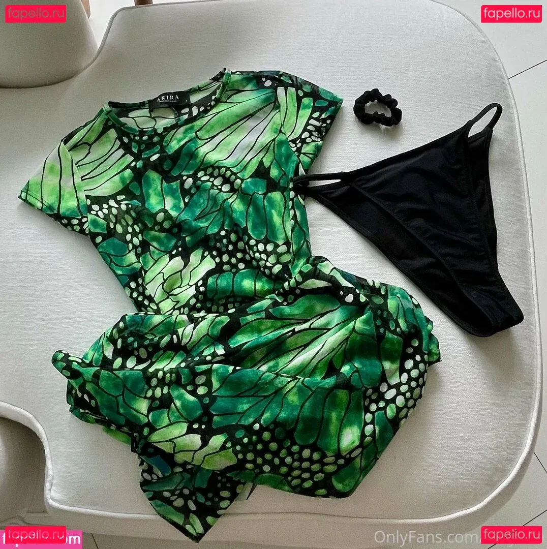 sooofina Onlyfans Photo Gallery 