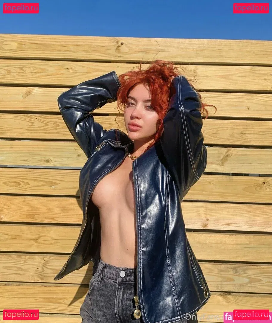 sooofina Onlyfans Photo Gallery 