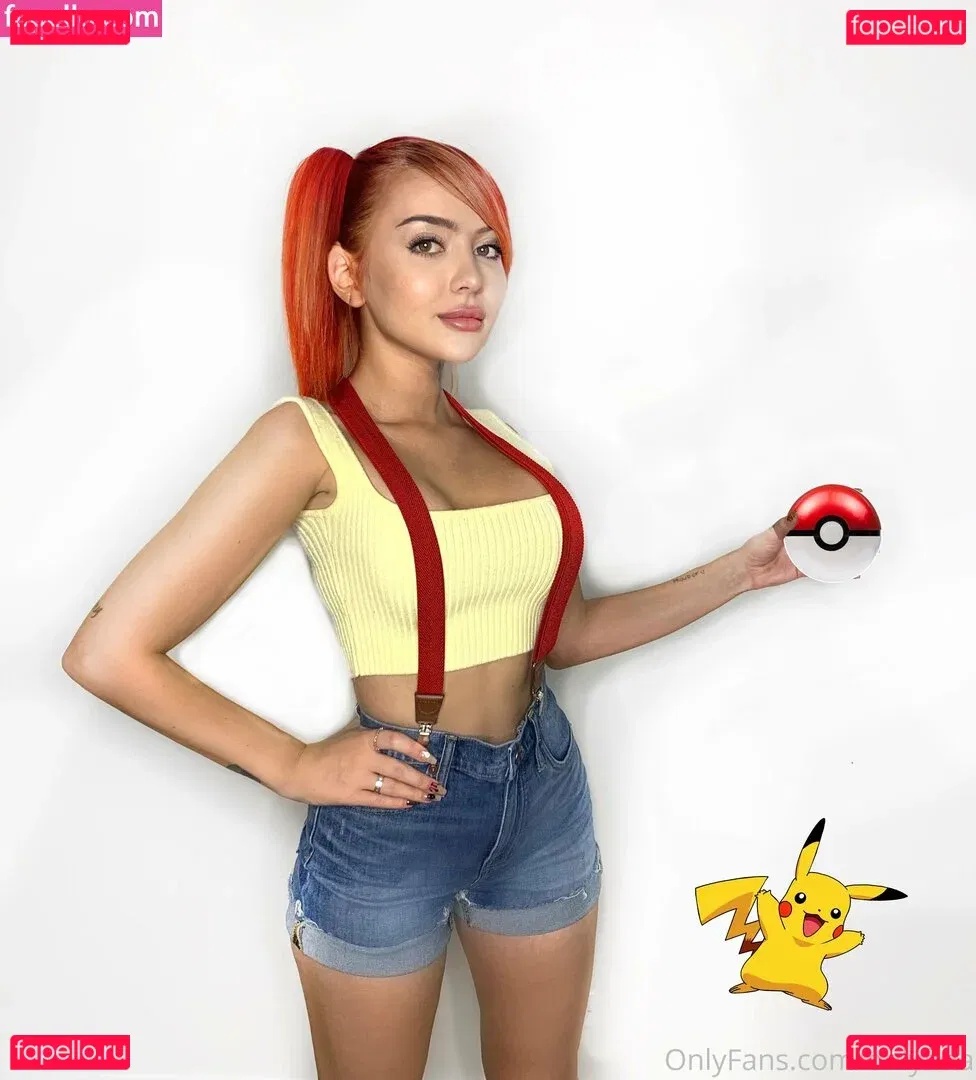 sooofina Onlyfans Photo Gallery 