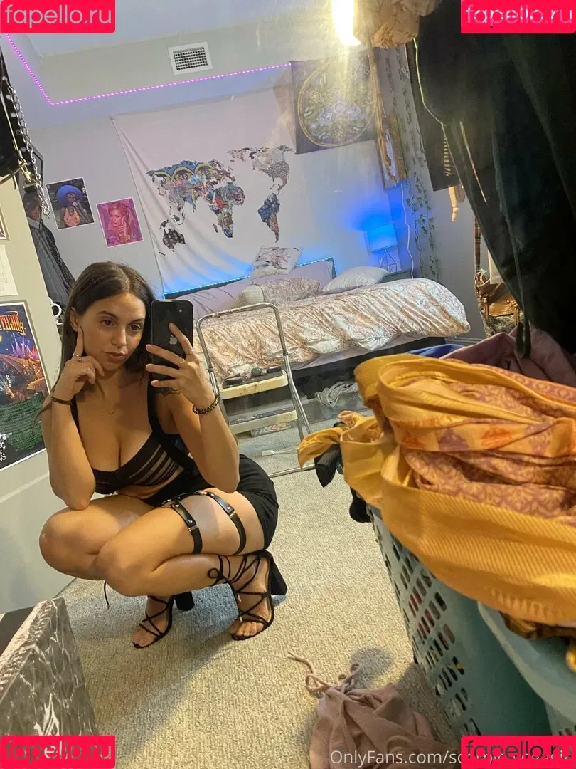 scorpioyogagirl Onlyfans Photo Gallery 