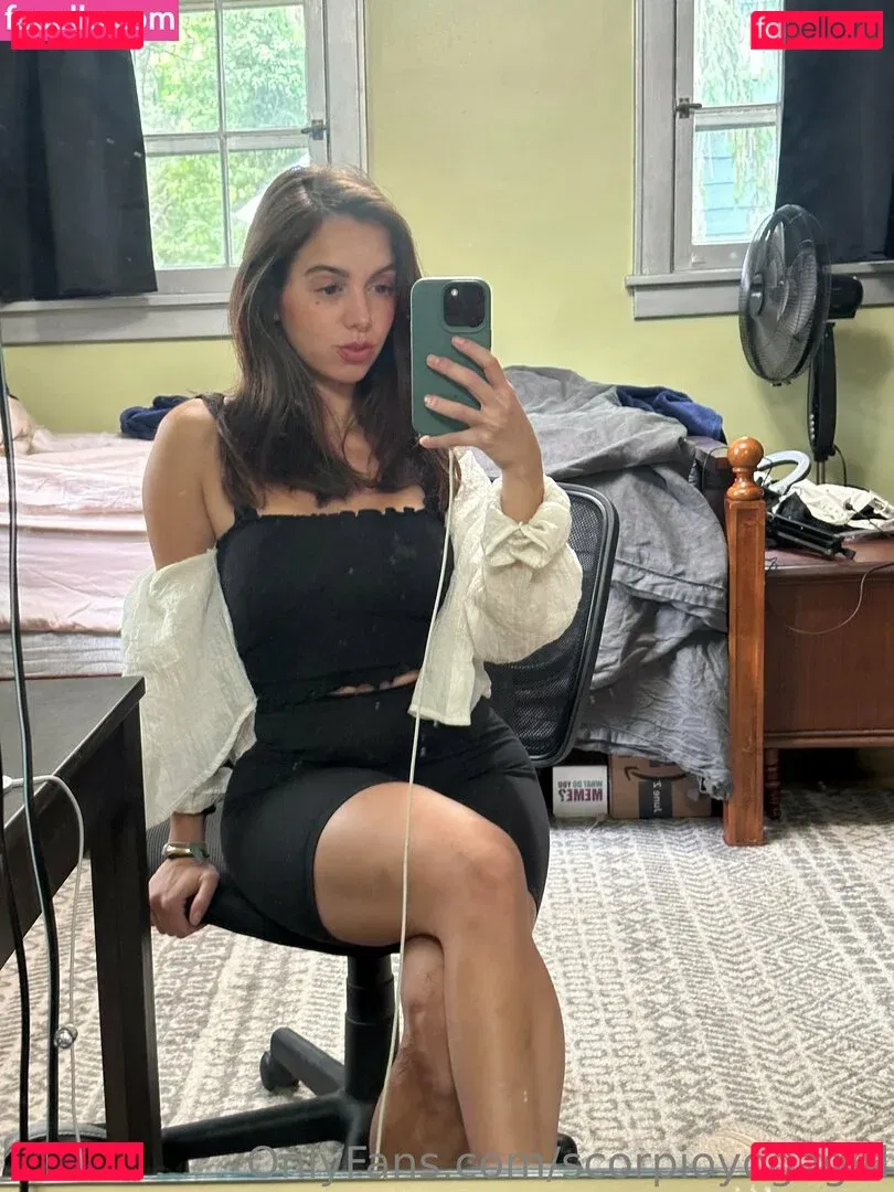 scorpioyogagirl Onlyfans Photo Gallery 