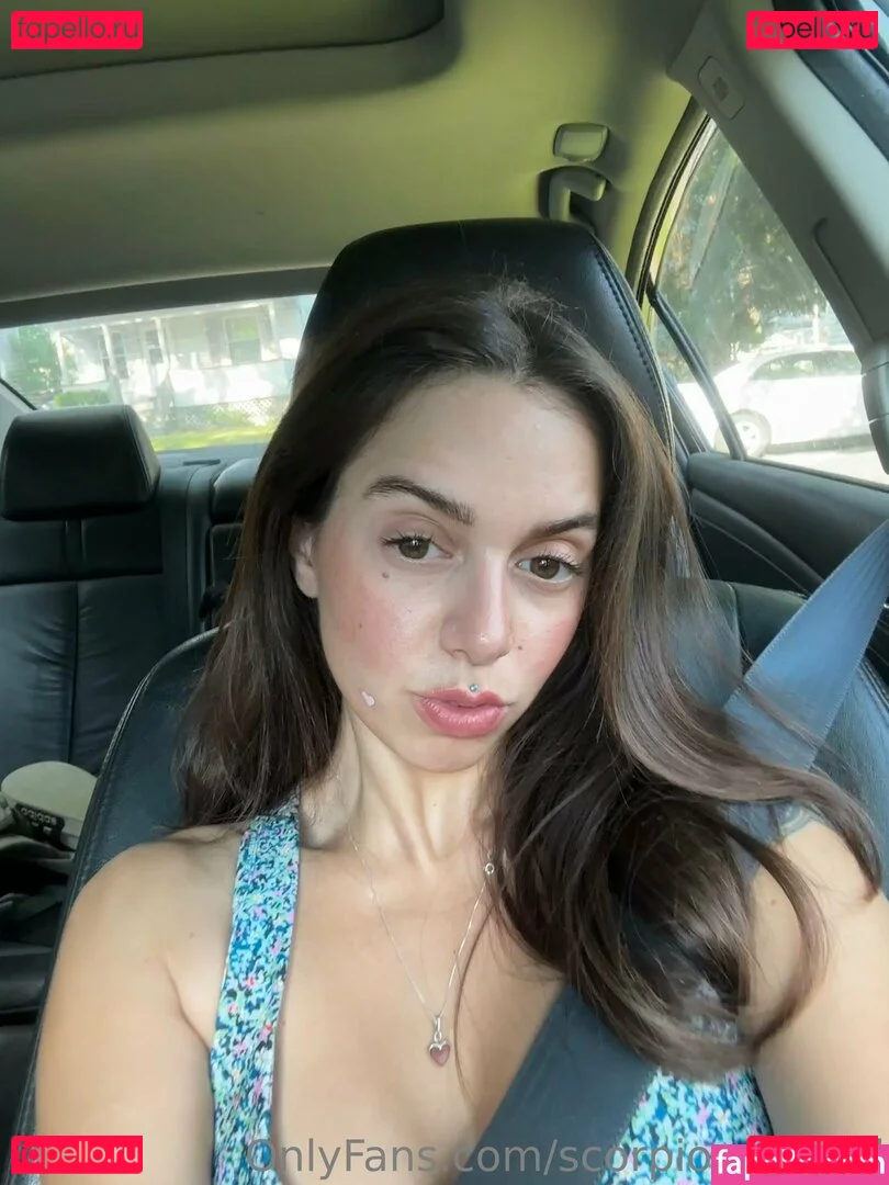 scorpioyogagirl Onlyfans Photo Gallery 