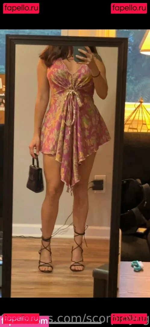 scorpioyogagirl Onlyfans Photo Gallery 