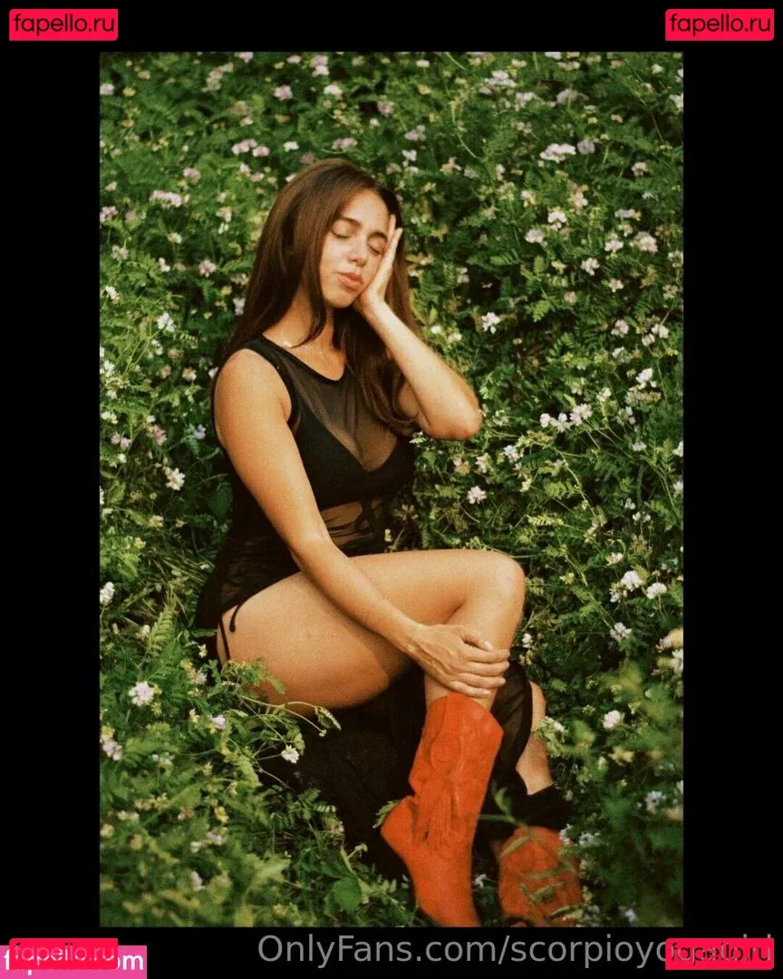 scorpioyogagirl Onlyfans Photo Gallery 