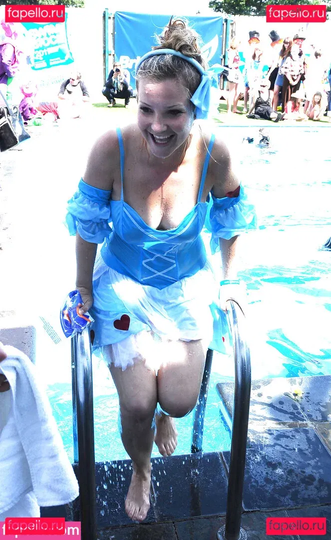 Helen Skelton Onlyfans Photo Gallery 