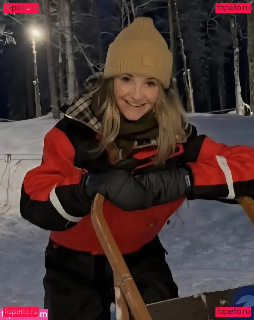 Helen Skelton Onlyfans Photo Gallery 