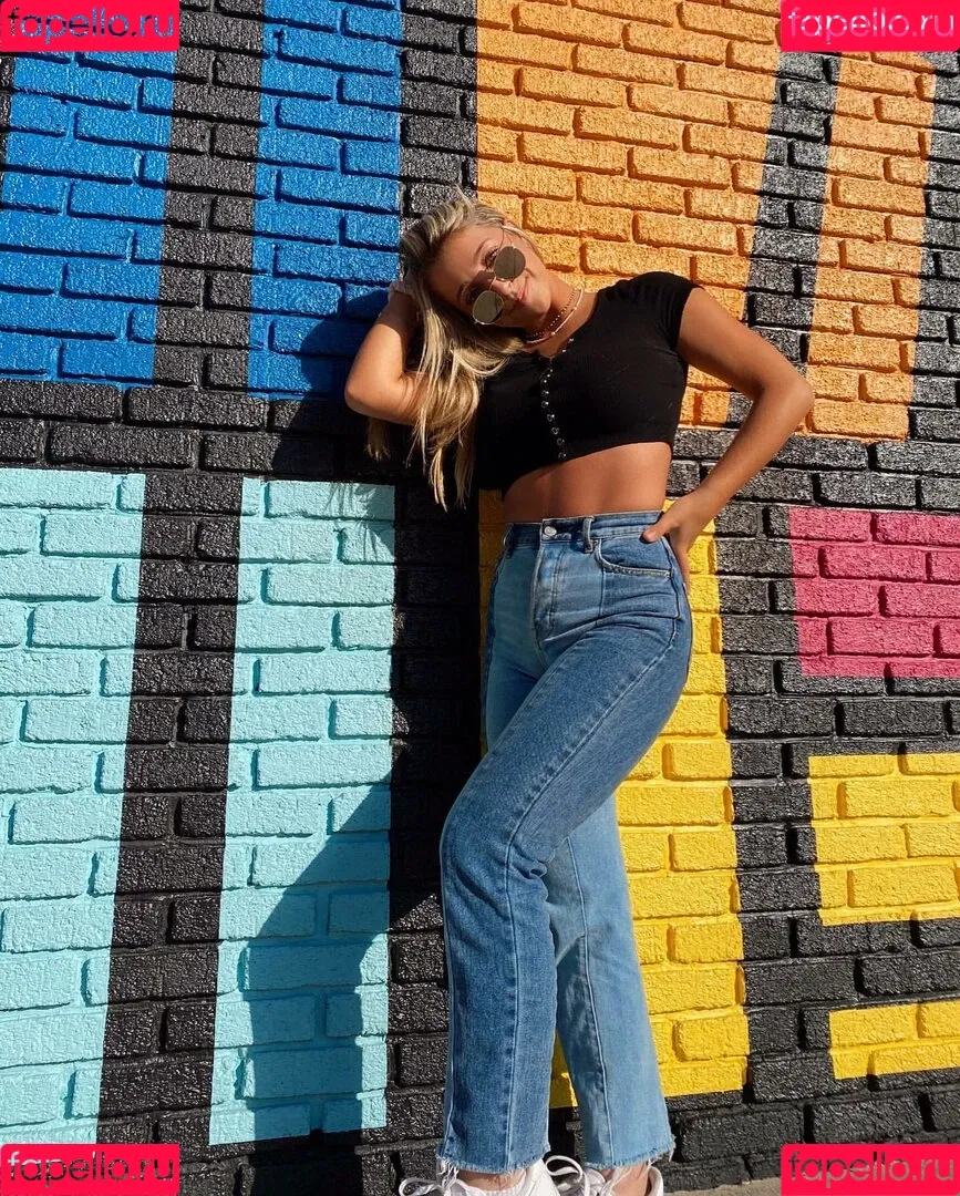 Ashley Ladner Onlyfans Photo Gallery 