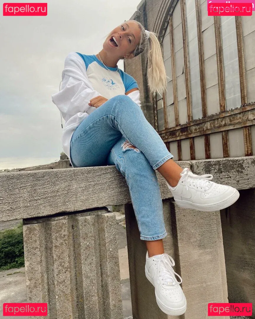 Ashley Ladner Onlyfans Photo Gallery 