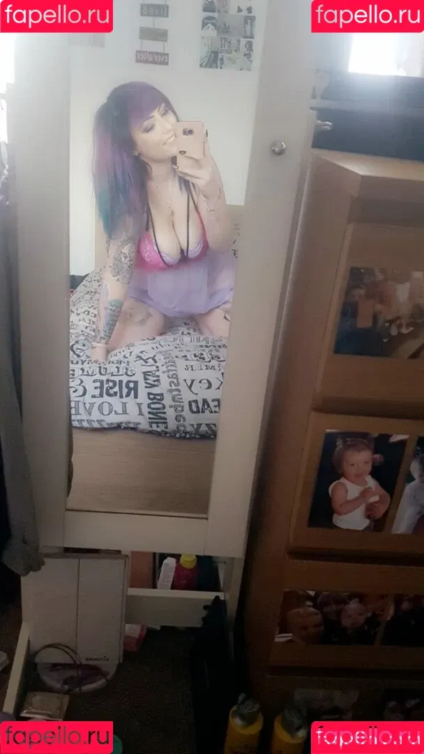 Show Your Girlfriend Onlyfans Photo Gallery 