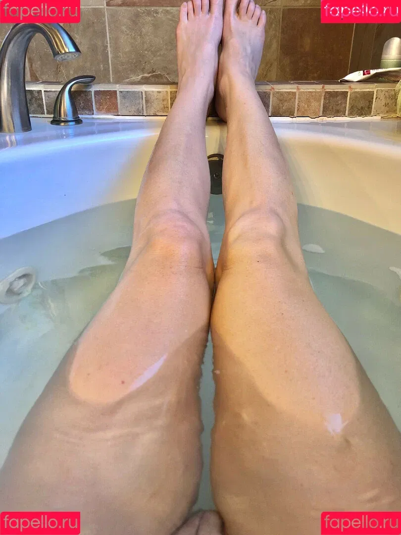 Show Your Girlfriend Onlyfans Photo Gallery 