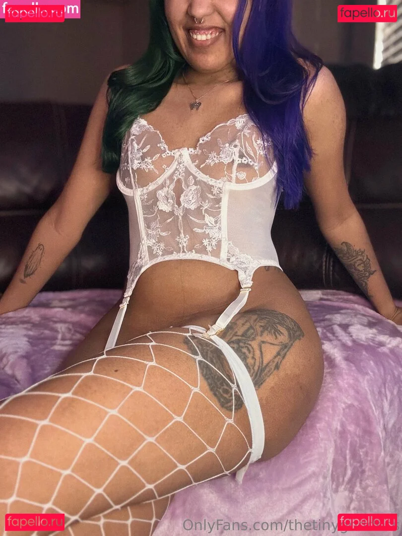 thetinygoddess Onlyfans Photo Gallery 