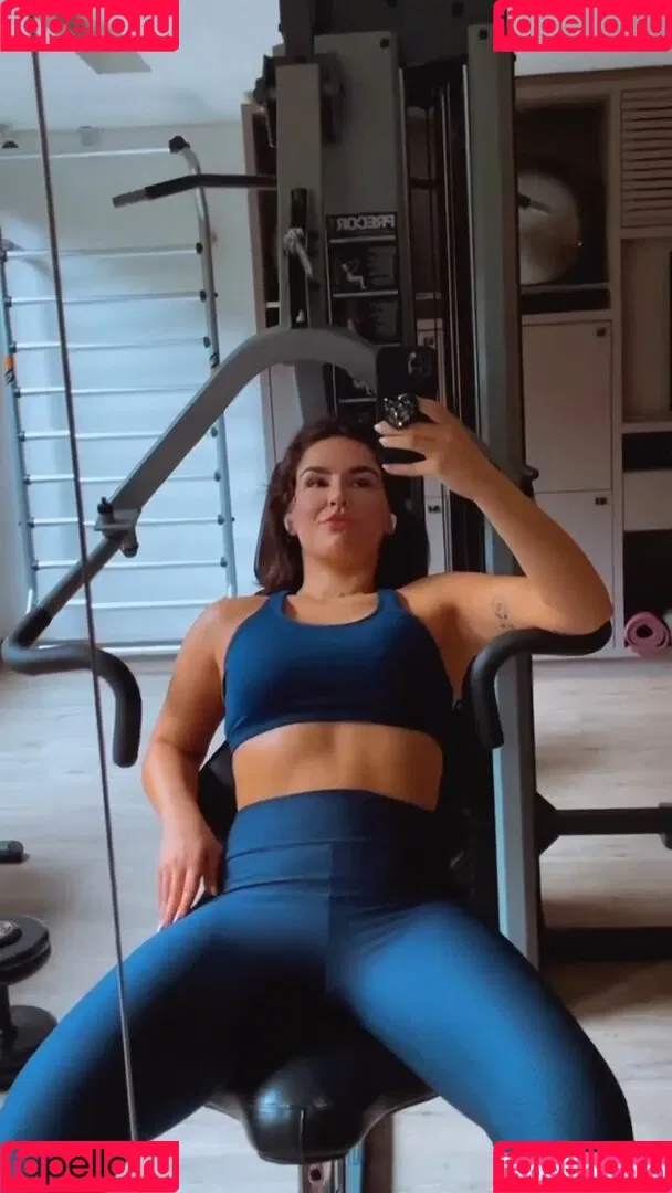 Kéfera Buchmann Onlyfans Photo Gallery 