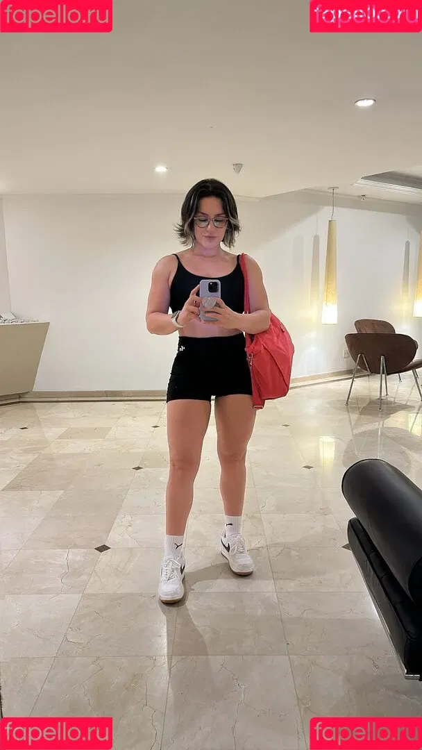 Kéfera Buchmann Onlyfans Photo Gallery 